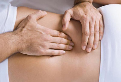 Tác động cột sống để điều trị đau lưng